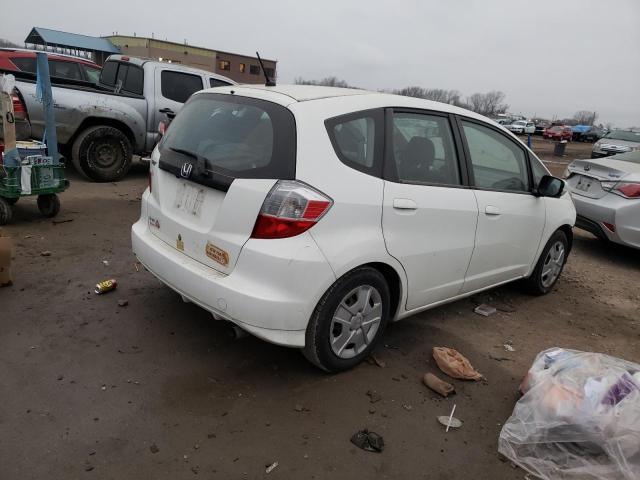 JHMGE8H36DC010399 - 2013 HONDA FIT WHITE photo 3