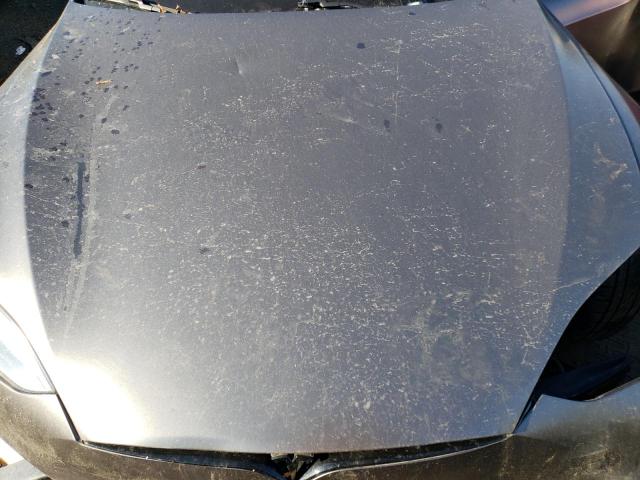 5YJSA1E20HF229197 - 2017 TESLA MODEL S ნაცრისფერი ფოტო 11