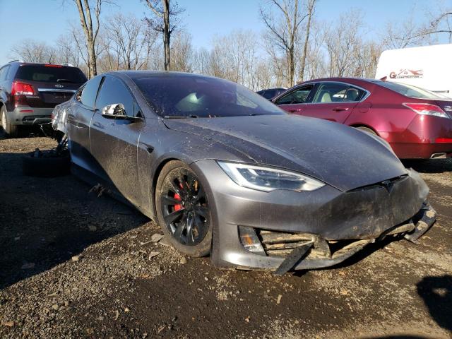 5YJSA1E20HF229197 - 2017 TESLA MODEL S GRAY photo 4