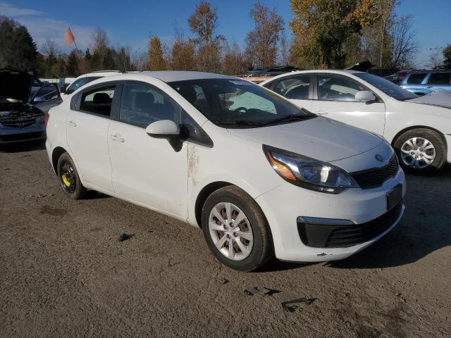 KNADM4A36G6564911 - 2016 KIA RIO LX WHITE photo 4