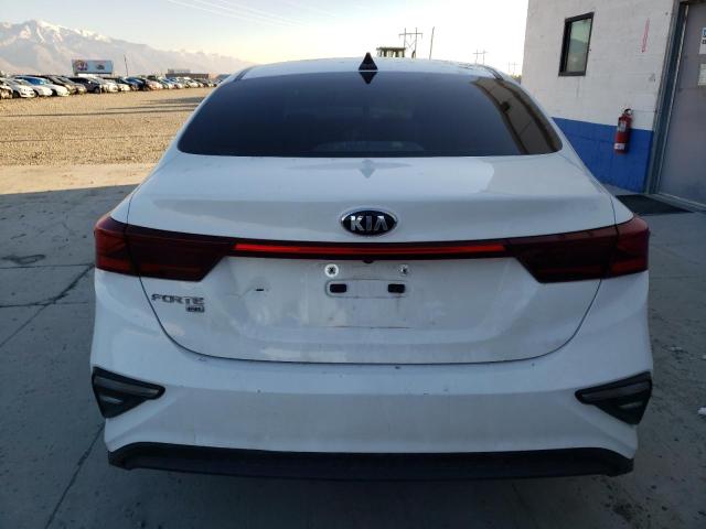 3KPF24AD3KE062662 - 2019 KIA FORTE FE WHITE photo 6