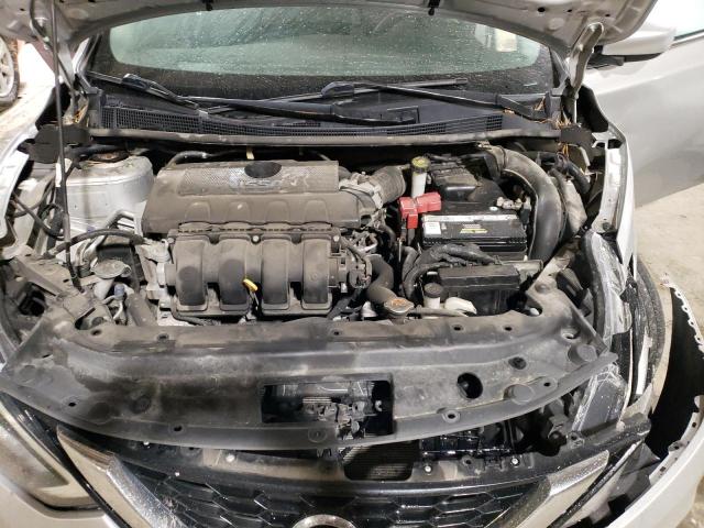 3N1AB7AP7HY369784 - 2017 NISSAN SENTRA S SILVER photo 11