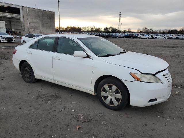 4T1BE46KX7U521090 - 2007 TOYOTA CAMRY CE WHITE photo 4