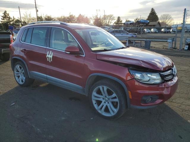 WVGBV7AX9CW100402 - 2012 VOLKSWAGEN TIGUAN S RED photo 4