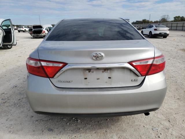 4T4BF1FK5GR550188 - 2016 TOYOTA CAMRY LE SILVER photo 6