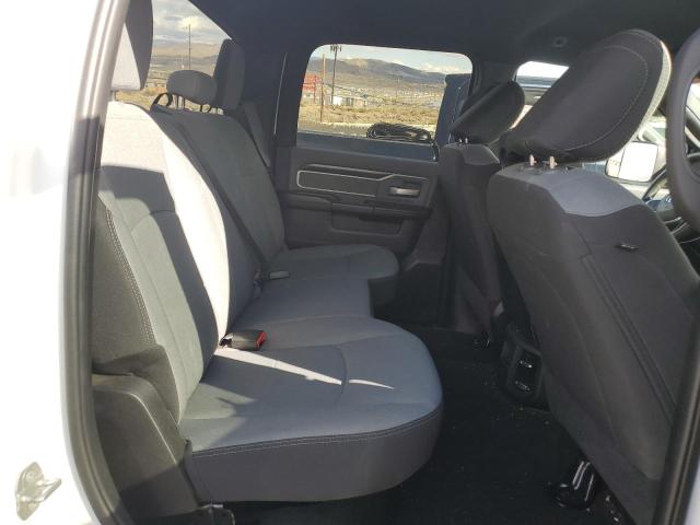 3C6UR5JL2NG423024 - 2022 RAM 2500 BIG HORN/LONE STAR WHITE photo 10