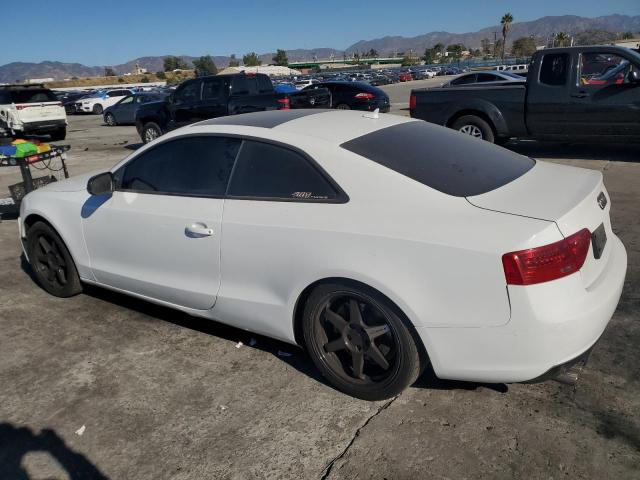 WAUCFAFR3DA058558 - 2013 AUDI A5 PREMIUM WHITE photo 2