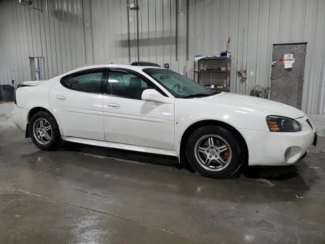 2G2WP552X81112046 - 2008 PONTIAC GRAND PRIX WHITE photo 4