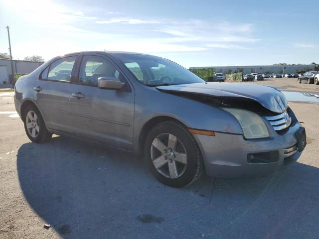 3FAFP07Z56R225734 - 2006 FORD FUSION SE SILVER photo 4