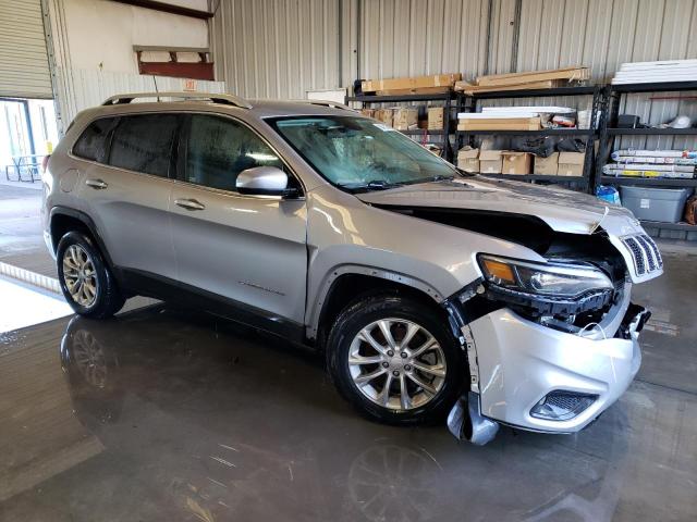 1C4PJLCB9KD205712 - 2019 JEEP CHEROKEE LATITUDE SILVER photo 4