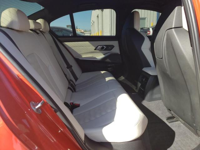 WBS33AY07NFN05898 - 2022 BMW M3 COMPETITION წითელი ფოტო 10