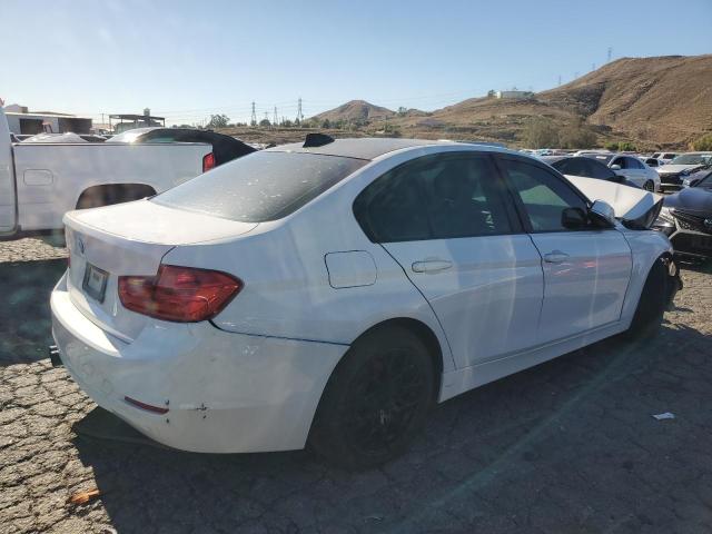 WBA3A5C56DF603694 - 2013 BMW 328 I WHITE photo 3