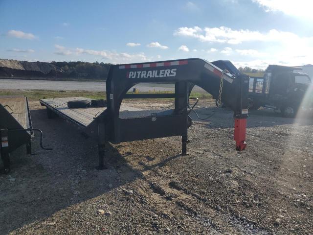 4P53F4927R1403722 - 2024 PJ TRAILER BLACK photo 1