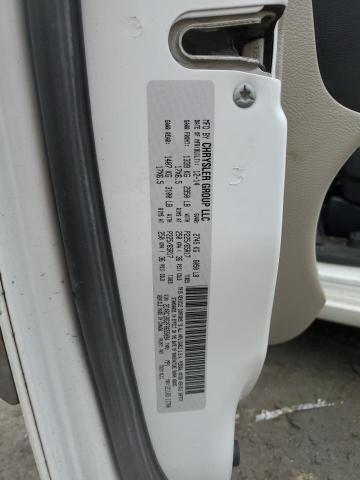 2C4RC1BG2FR655094 - 2015 CHRYSLER TOWN & COU TOURING 白色 照片 13