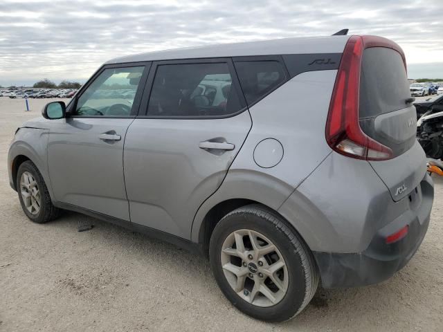 KNDJ23AU5N7809655 - 2022 KIA SOUL LX GRAY photo 2