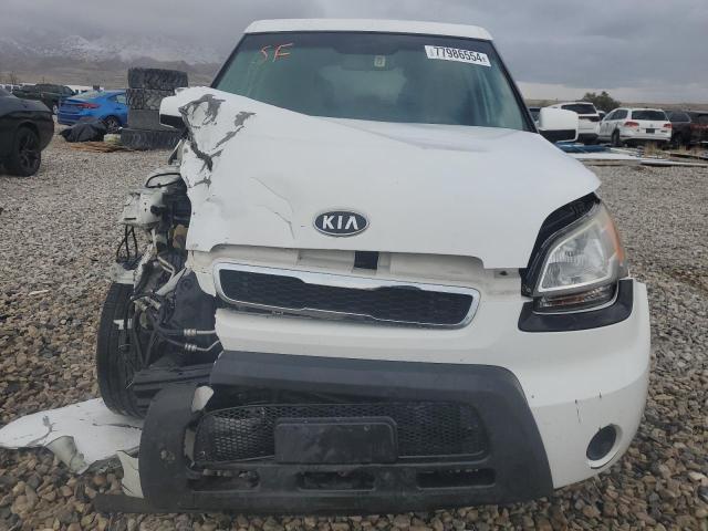 KNDJT2A24B7267448 - 2011 KIA SOUL + WHITE photo 5