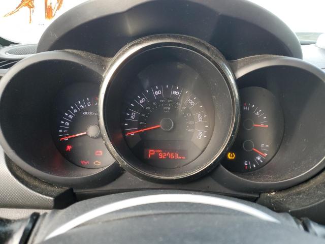 KNDJT2A24B7267448 - 2011 KIA SOUL + WHITE photo 9