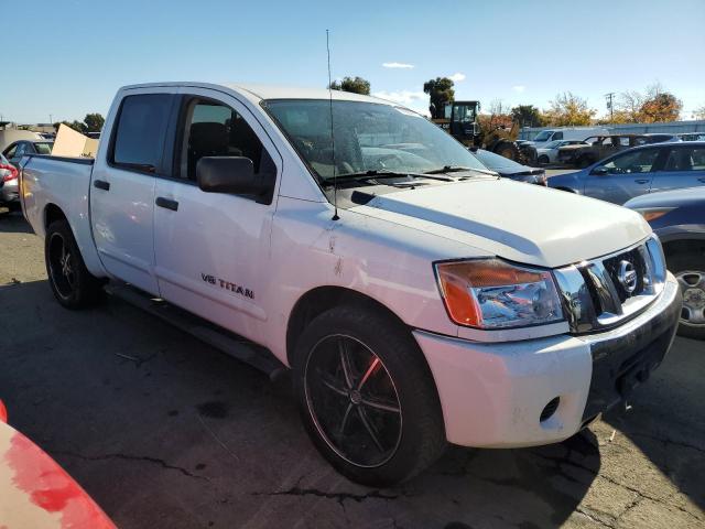 1N6AA0EK6CN325378 - 2012 NISSAN TITAN S WHITE photo 4