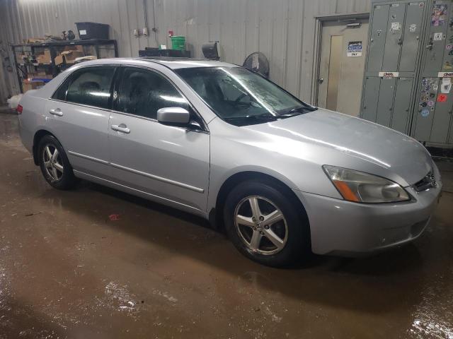 1HGCM56834A036536 - 2004 HONDA ACCORD EX SILVER photo 4