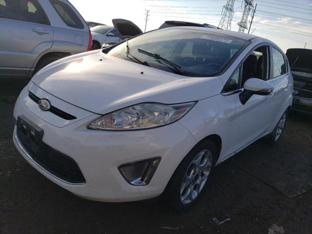 3FADP4FJ7BM145935 - 2011 FORD FIESTA SES WHITE photo 1