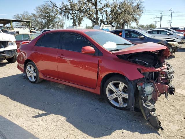 5YFBU4EE8DP092852 - 2013 TOYOTA COROLLA BASE RED photo 4