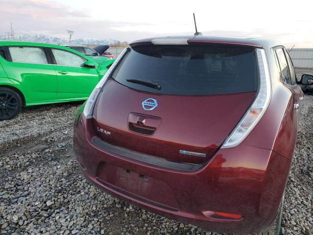 1N4BZ0CP3HC307007 - 2017 NISSAN LEAF S RED photo 6