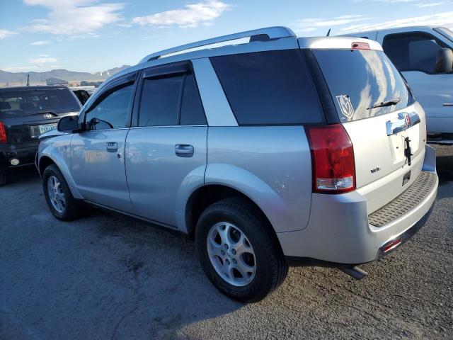 5GZCZ53456S858204 - 2006 SATURN VUE SILVER photo 2