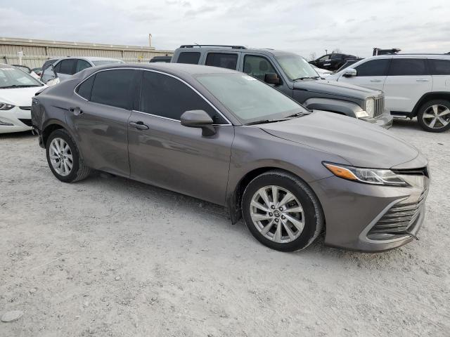 4T1C11AK0PU179316 - 2023 TOYOTA CAMRY LE 灰色 照片 4