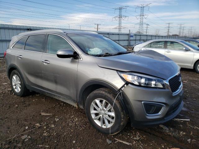 5XYPG4A36HG201255 - 2017 KIA SORENTO LX GRAY photo 4