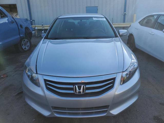 1HGCP2F68BA118957 - 2011 HONDA ACCORD SE SILVER photo 5