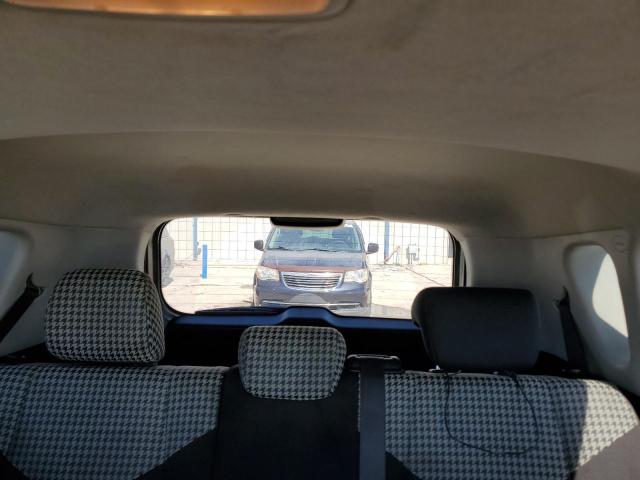 KNDJT2A23B7213655 - 2011 KIA SOUL + GRAY photo 10