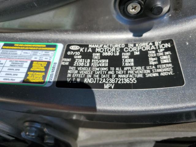 KNDJT2A23B7213655 - 2011 KIA SOUL + GRAY photo 13