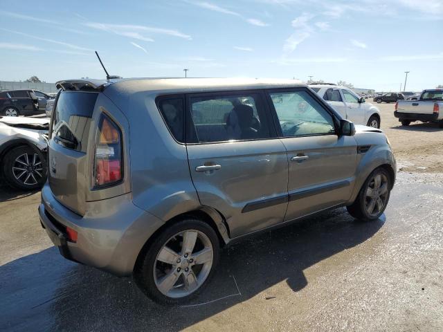 KNDJT2A23B7213655 - 2011 KIA SOUL + GRAY photo 3