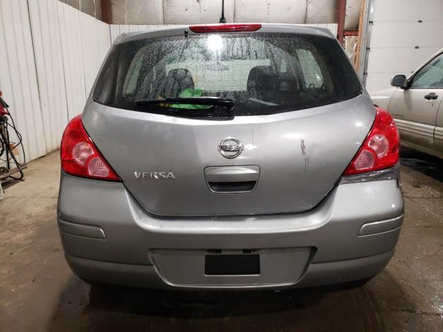 3N1BC13E79L479047 - 2009 NISSAN VERSA S GRAY photo 6