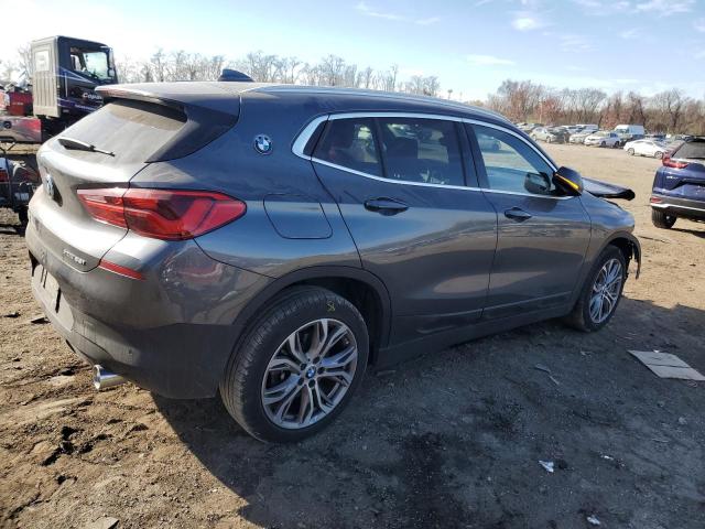 WBXYJ1C03L5P17469 - 2020 BMW X2 XDRIVE28I GRAY photo 3