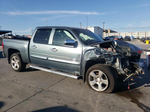 3GCPCSE05BG262217 - 2011 CHEVROLET SILVERADO C1500 LT BLUE photo 4