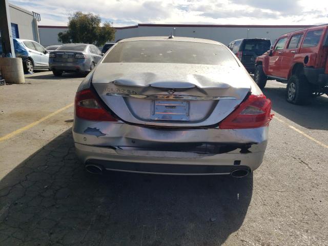 WDDDJ72X88A118200 - 2008 MERCEDES-BENZ CLS 550 SILVER photo 6