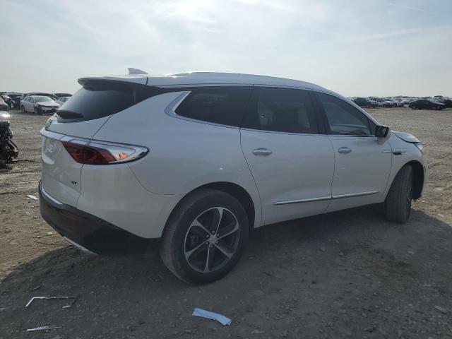 5GAERBKW8NJ127641 - 2022 BUICK ENCLAVE ESSENCE 白色 照片 3