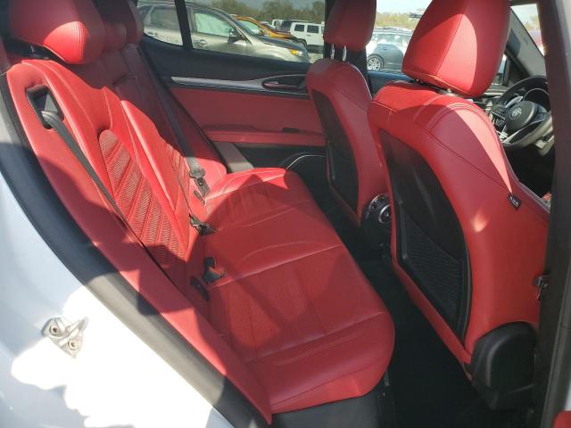 ZASFAKNN5J7B88859 - 2018 ALFA ROMEO STELVIO TI SPORT WHITE photo 10