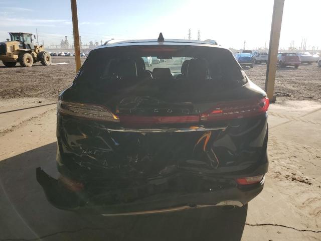 5LMCJ3C91KUL00723 - 2019 LINCOLN MKC RESERVE შავი ფოტო 6