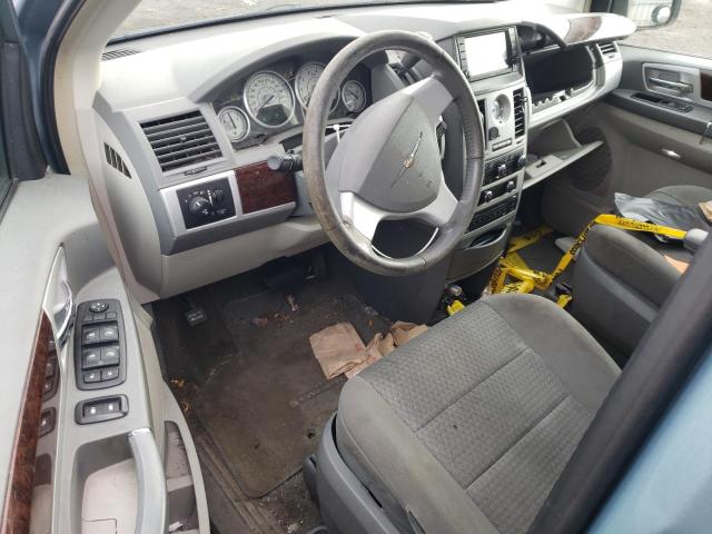 2A8HR54X79R622636 - 2009 CHRYSLER TOWN & COU TOURING BLUE photo 8