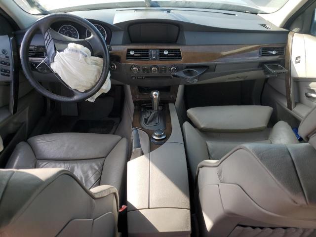 WBANN735X6CN02686 - 2006 BMW 530 XIT SILVER photo 8