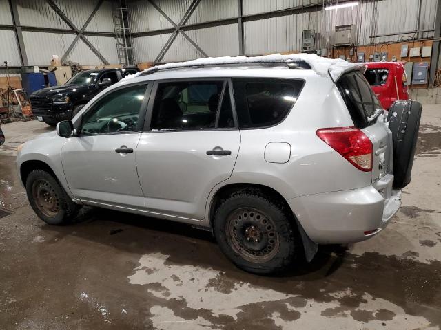 JTMBD33V786079018 - 2008 TOYOTA RAV4 GRAY photo 2