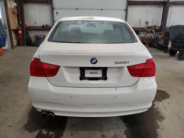 WBAPK7G58BNN48995 - 2011 BMW 328 XI WHITE photo 6