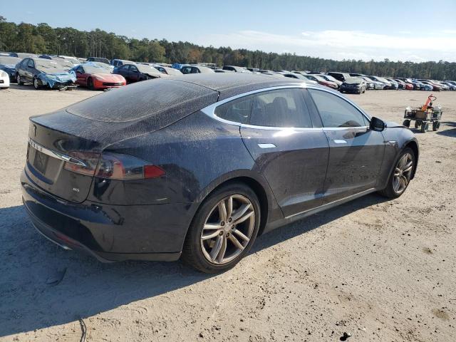 5YJSA1H16EFP37415 - 2014 TESLA MODEL S BLUE photo 3