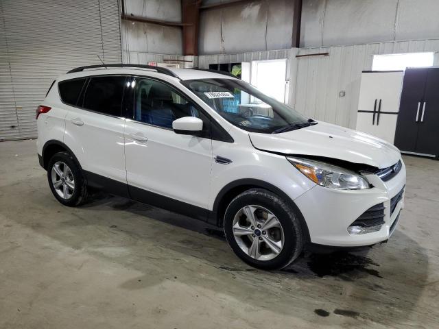 1FMCU9GX4FUC53988 - 2015 FORD ESCAPE SE WHITE photo 4