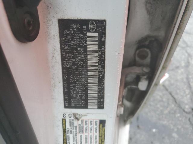 2T1BR32E76C612347 - 2006 TOYOTA COROLLA CE WHITE photo 12