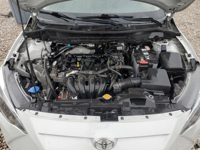 3MYDLBYV2KY509084 - 2019 TOYOTA YARIS L WHITE photo 11