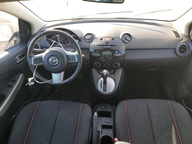 JM1DE1HY5B0108815 - 2011 MAZDA MAZDA2 WHITE photo 8