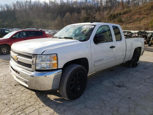 1GCRCREA5CZ157950 - 2012 CHEVROLET SILVERADO C1500  LS WHITE photo 1